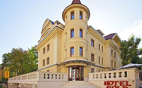 Gold Hotel Wine & Dine Budapest